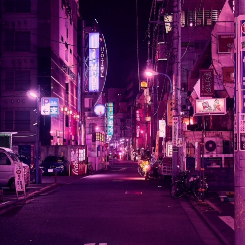 Meet your Posher, Carolina